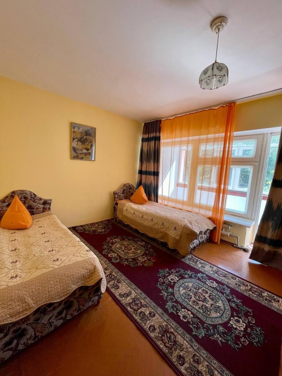 Otel Issyk-Kul Karakol Exterior photo