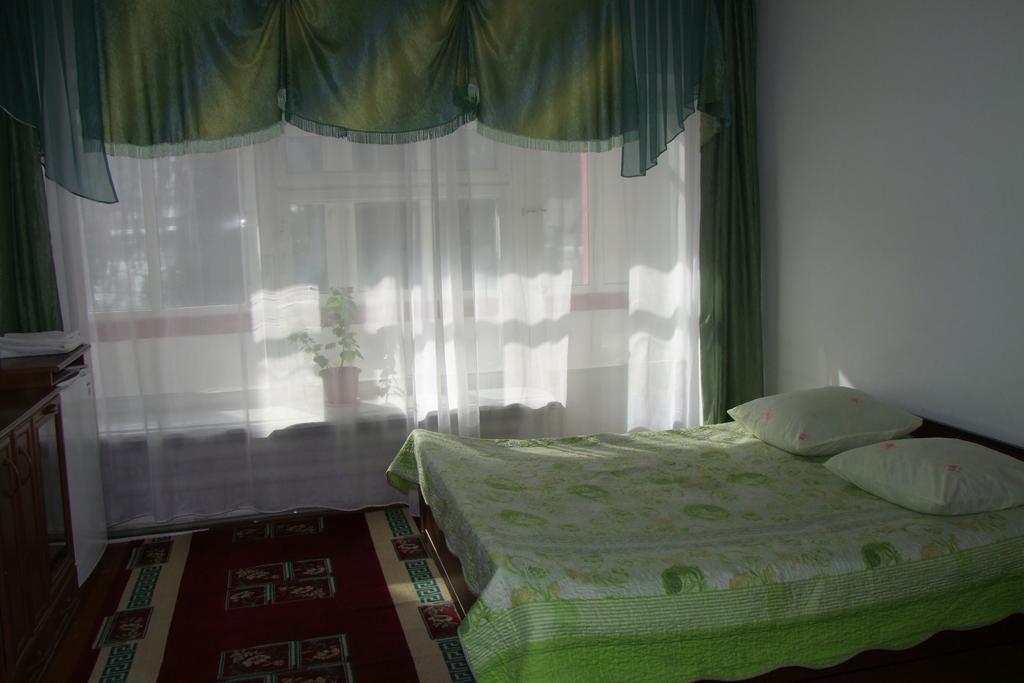 Otel Issyk-Kul Karakol Exterior photo