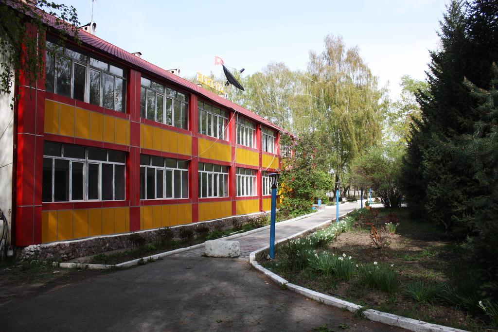 Otel Issyk-Kul Karakol Exterior photo